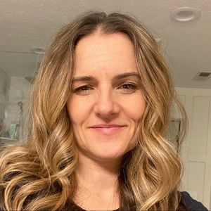 Meet your Posher, Cristen